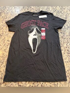 Ghost Face Graphic Short Sleeve Tee - Black